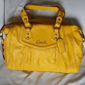 COACH NWT Ashley Lemon Yellow bag